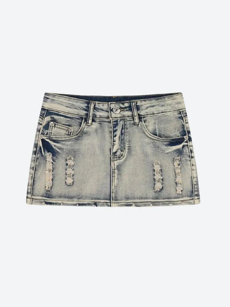 Distressed Low Rise Mini Skirt