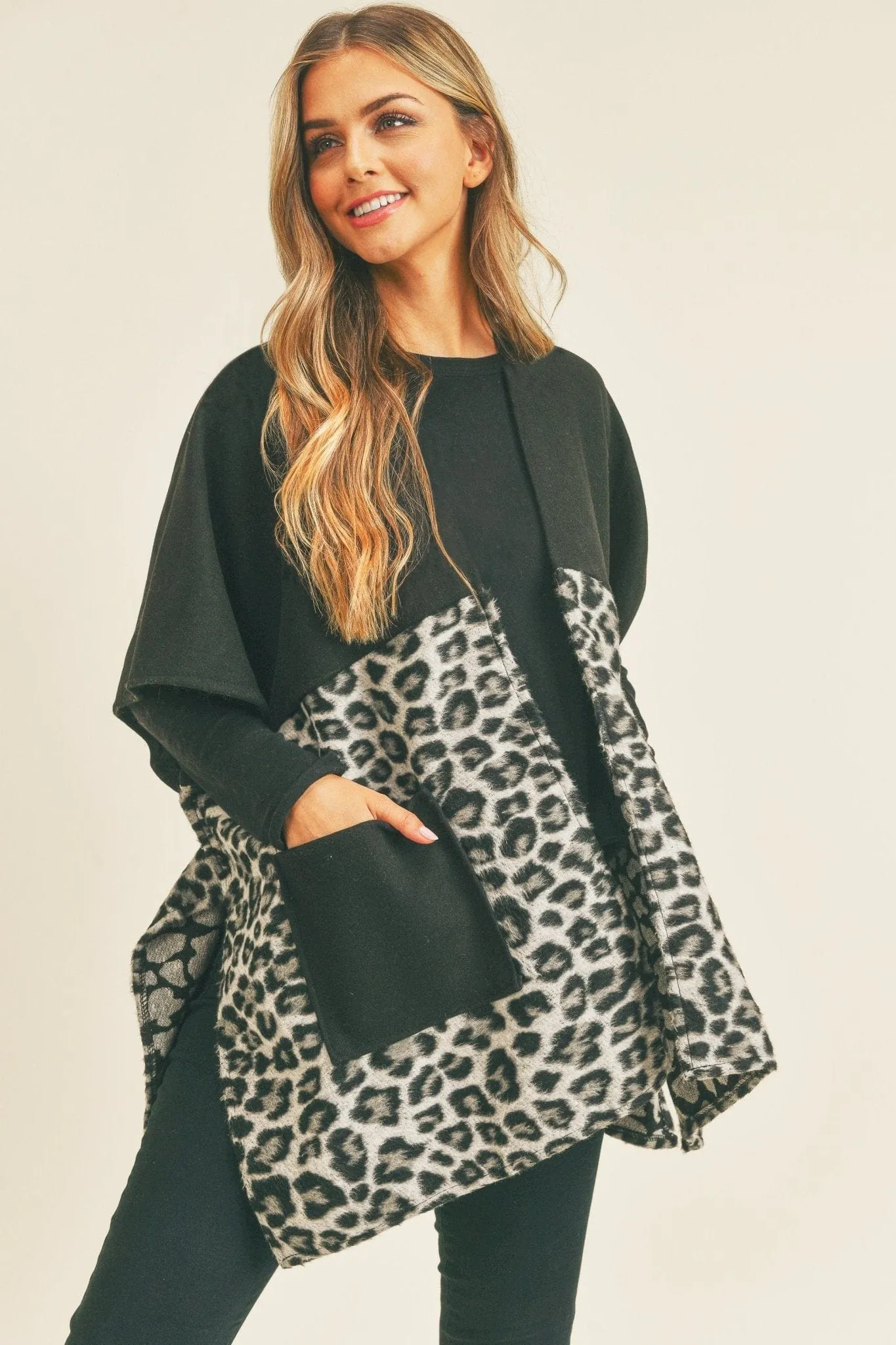 MS0260 Sienna Leopard Knit Kimono With Pockets