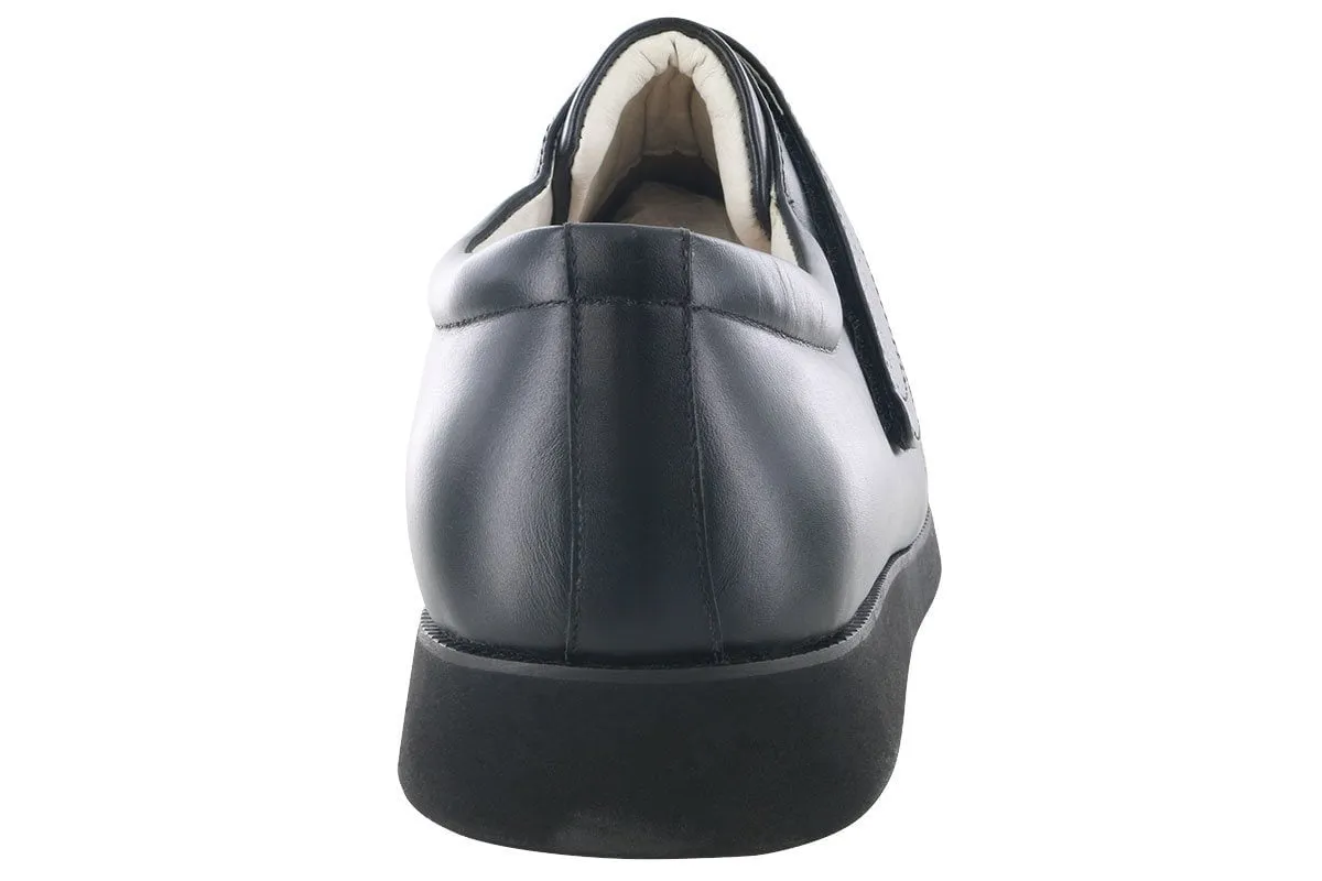 Mt. Emey Velcro Slip-On