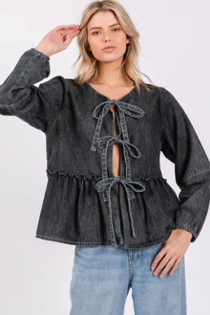 WASHED DENIM TIE FRONT RIBBON TOP